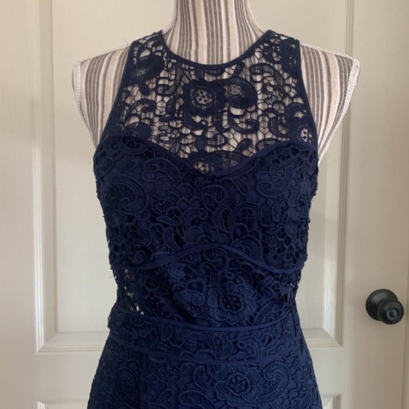 Likely Guipure Navy Lace Dress size 6 - Picture 5 of 7